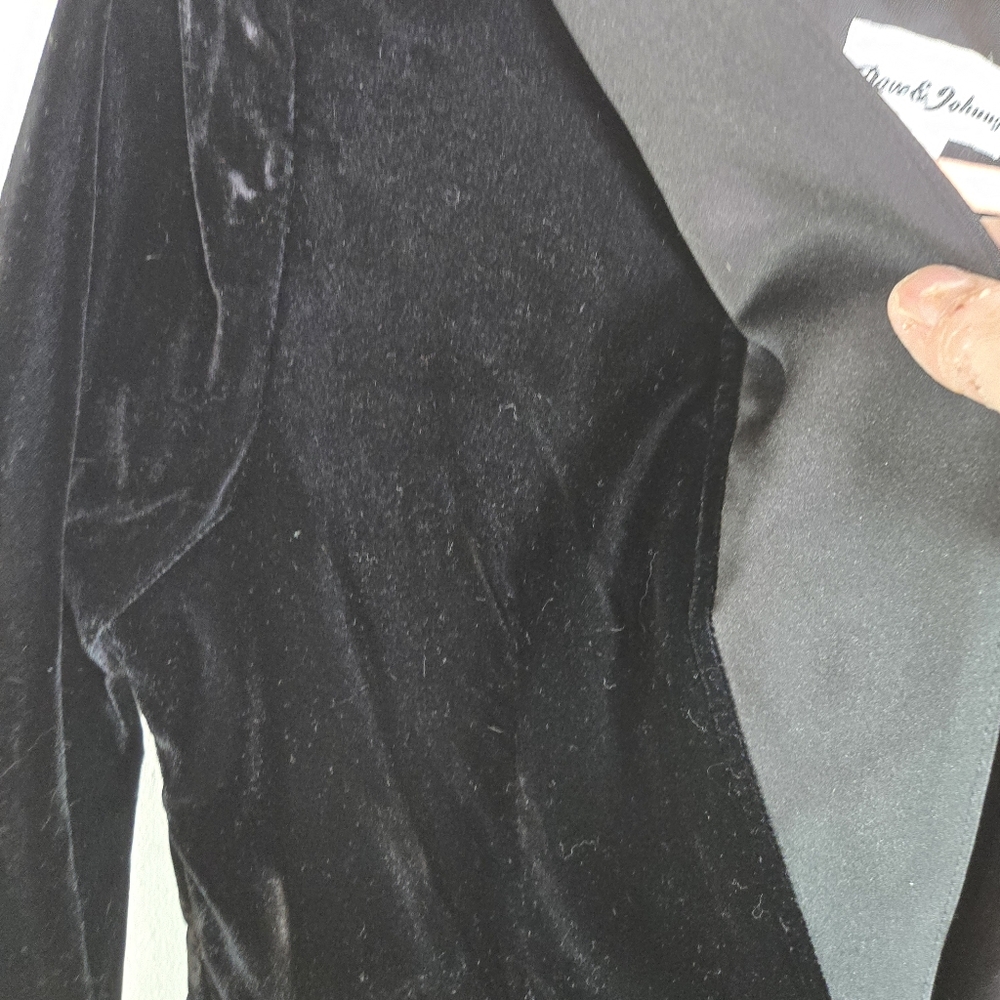 Vtg 80s Black Velvet Satin Gothic Witchy Long Coat - Picture 8 of 11